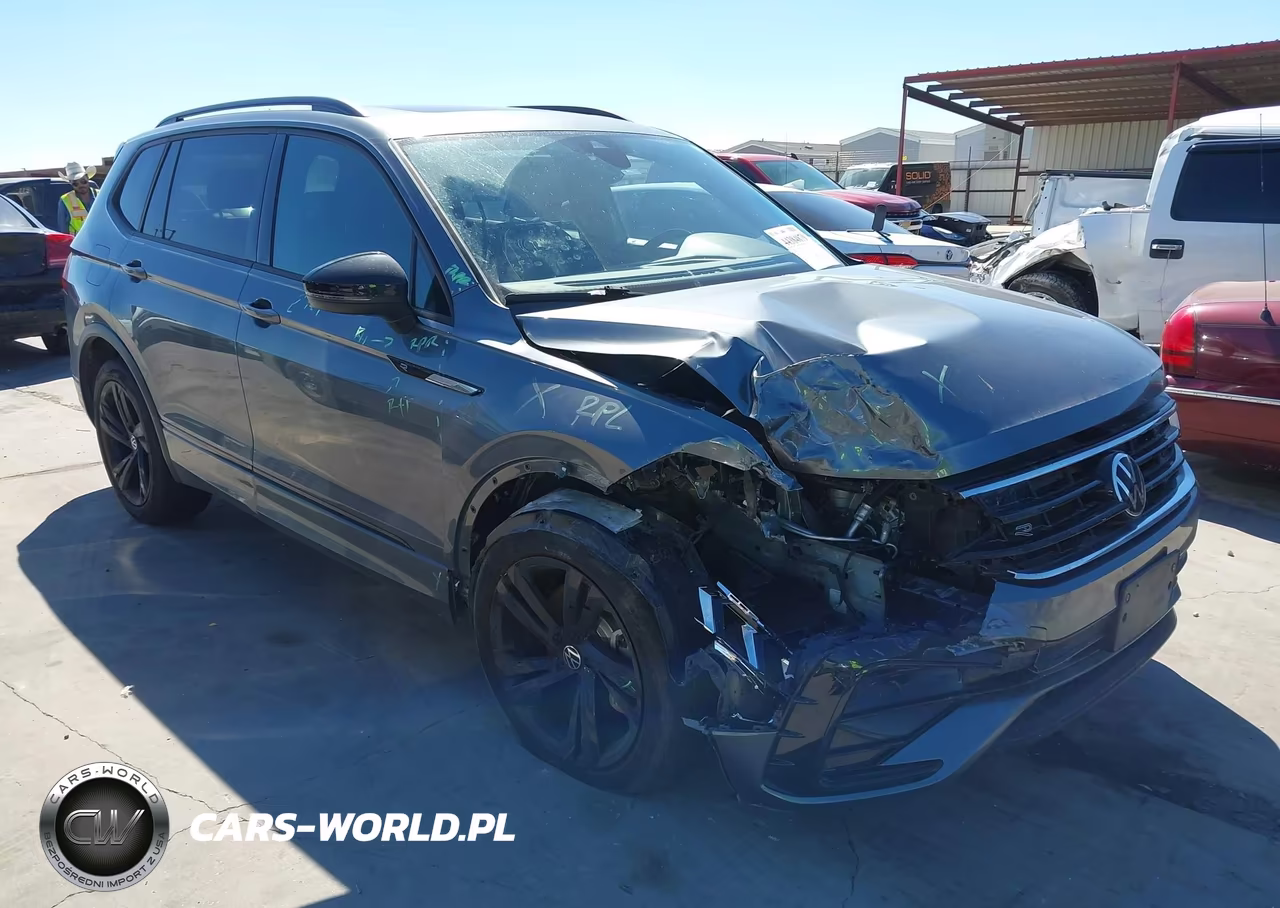2023 Volkswagen Tiguan 2.0T Se R-Line Black