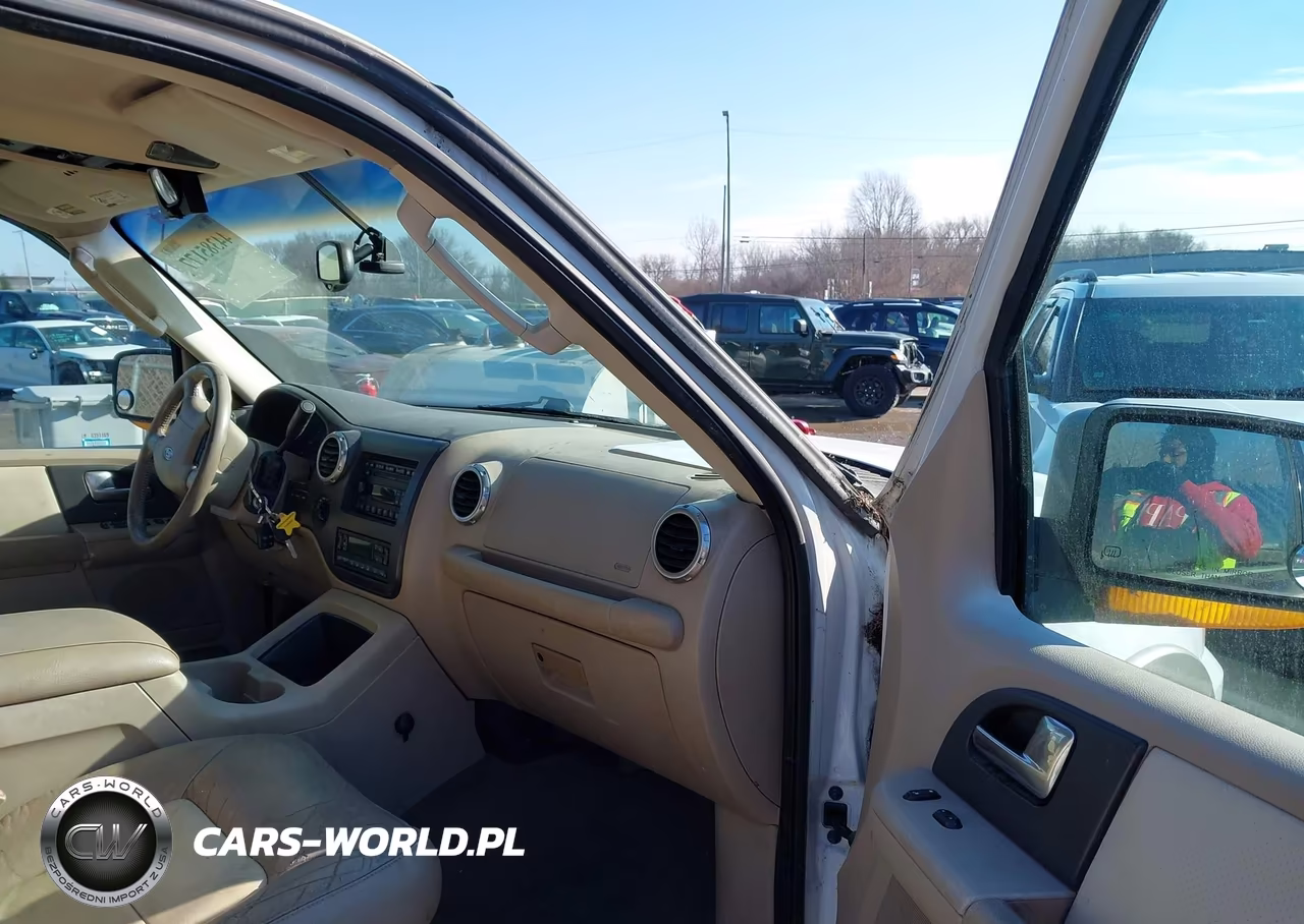 2003 Ford Expedition Eddie Bauer VIN:1FMPU18LX3LB59663 - 5