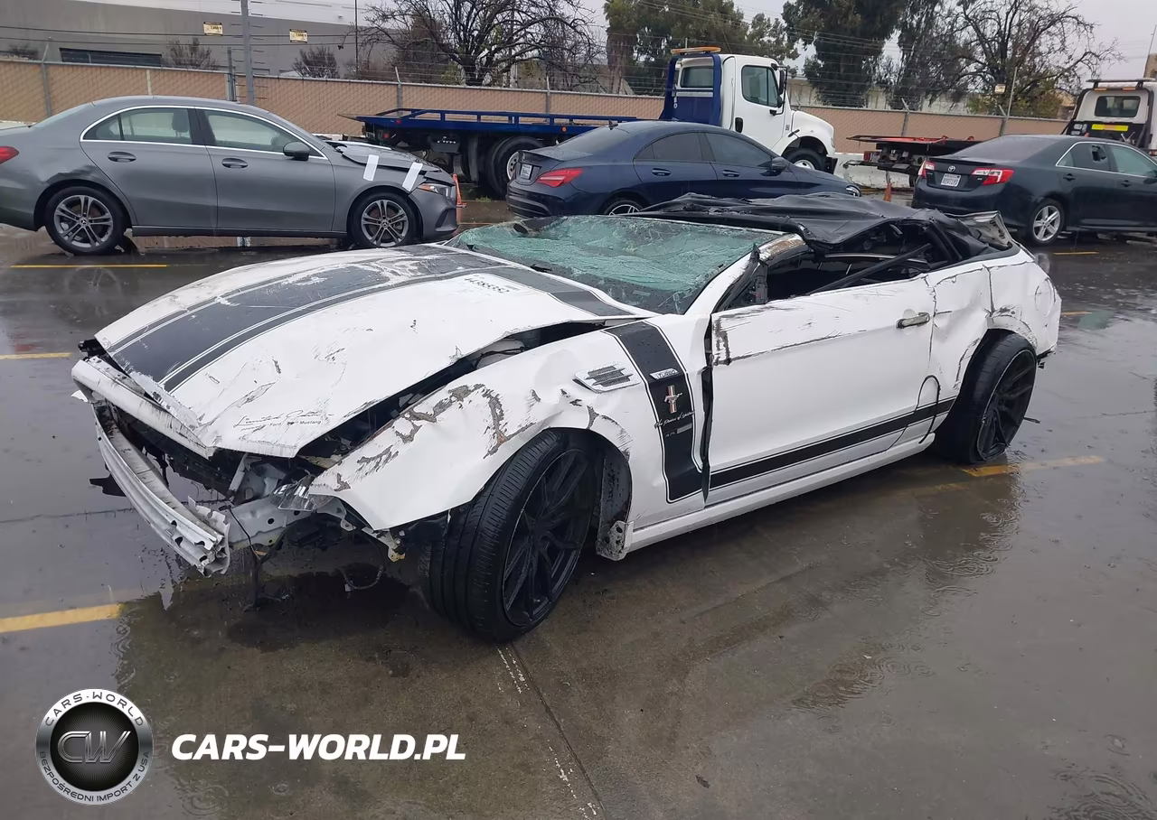 2013 Ford Mustang V6 VIN:1ZVBP8EM2D5203685 - 2
