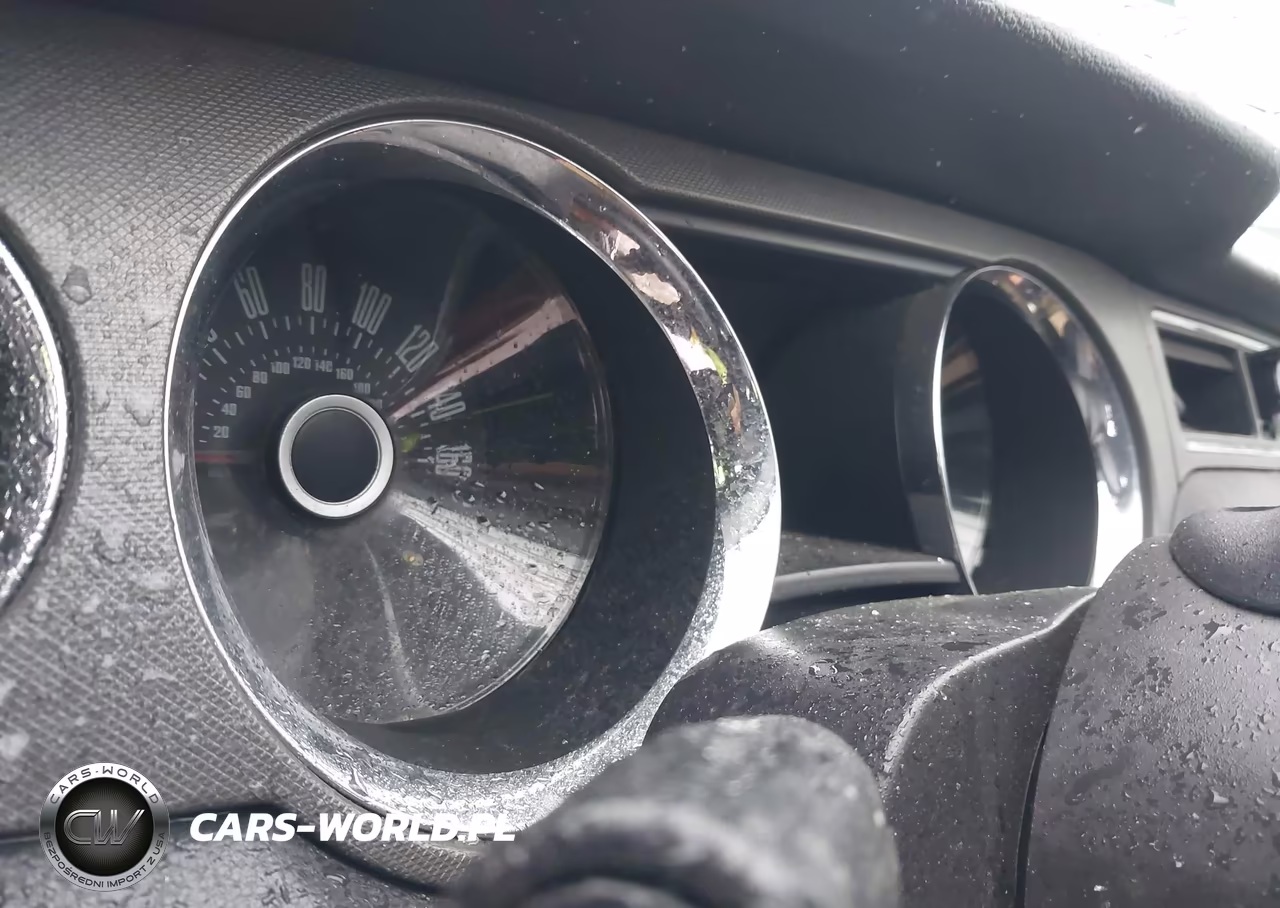 2013 Ford Mustang V6 VIN:1ZVBP8EM2D5203685 - 7