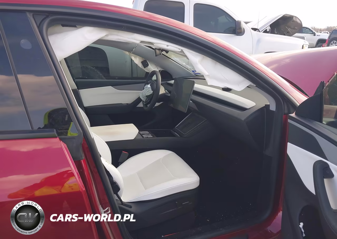 2026 Tesla Model Y Long Range Launch Series-Premium All-Wheel Drive VIN:7SAYGDEE8TF431706 - 5