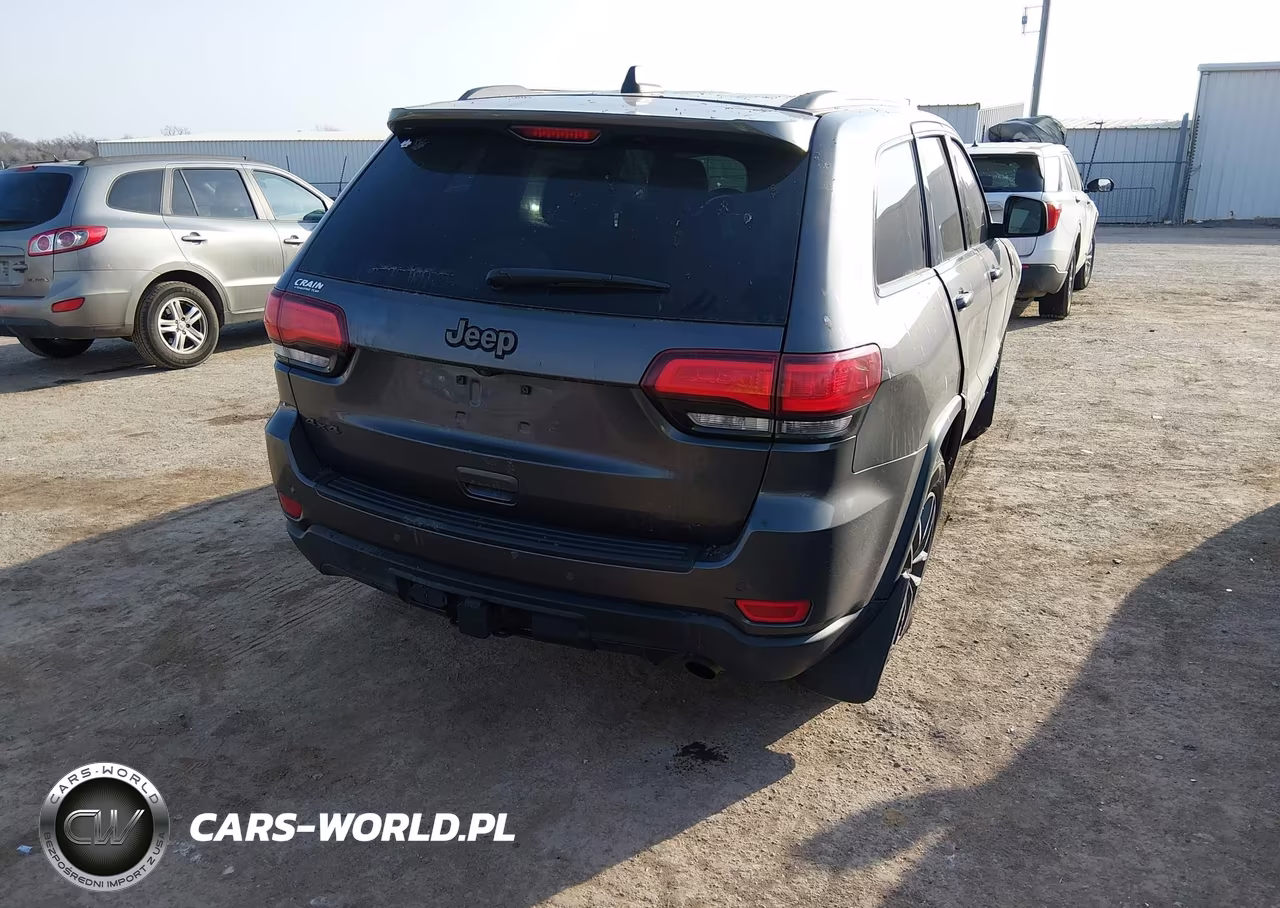 2016 Jeep Grand Cherokee 75Th Anniversary VIN:1C4RJFAG8GC441483 - 4