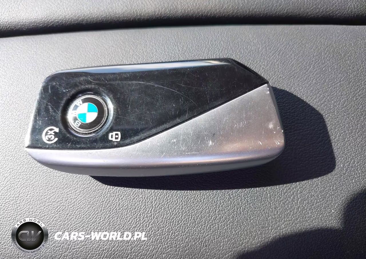 2025 BMW X7 xDrive40I VIN:5UX23EM0XS9W42777 - 11