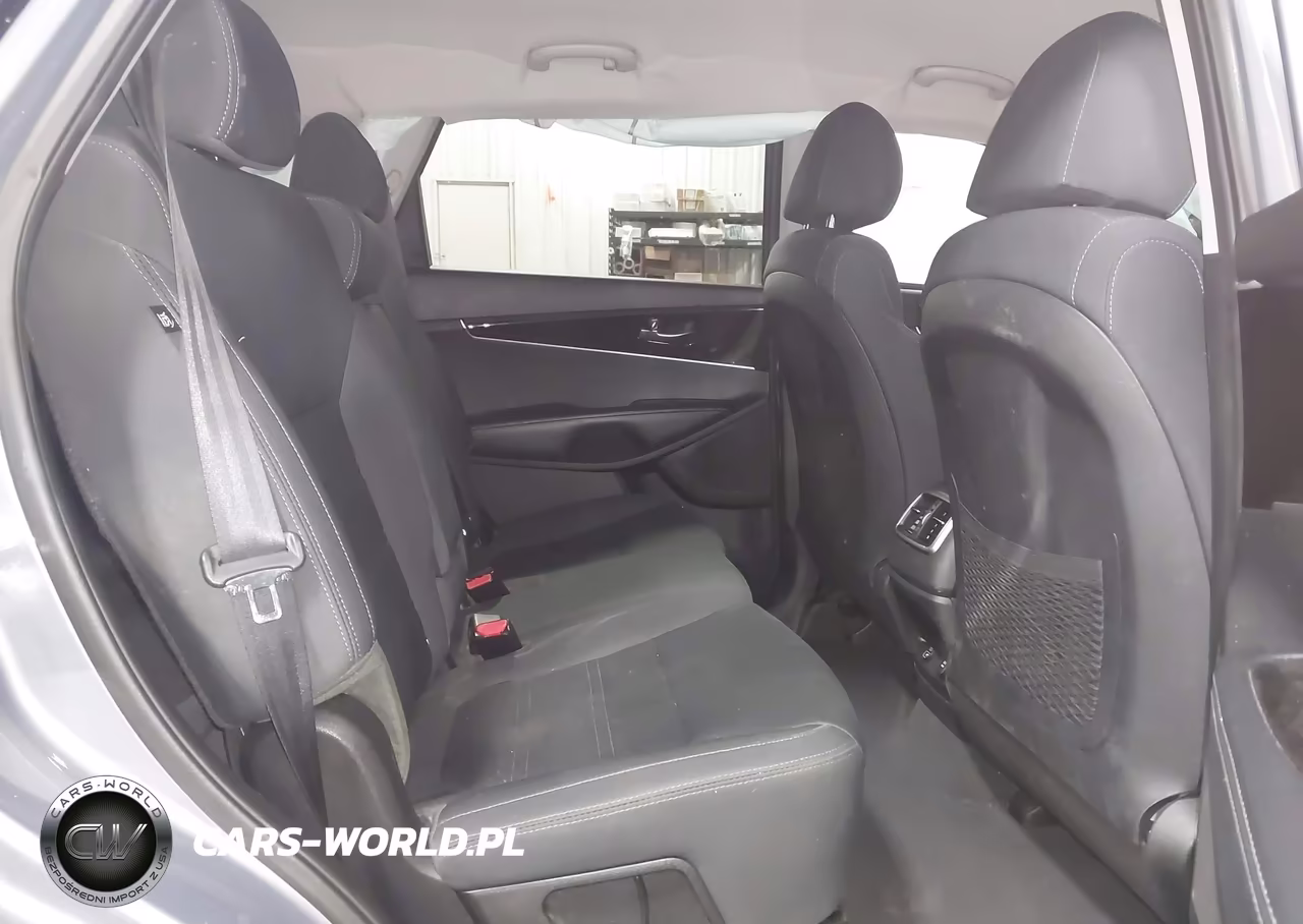 2019 Kia Sorento 2.4L Lx VIN:5XYPGDA32KG604110 - 8