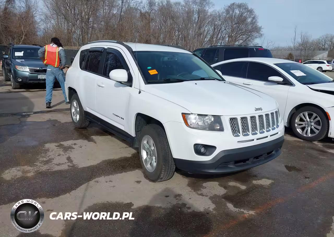 2017 Jeep Compass Latitude Fwd