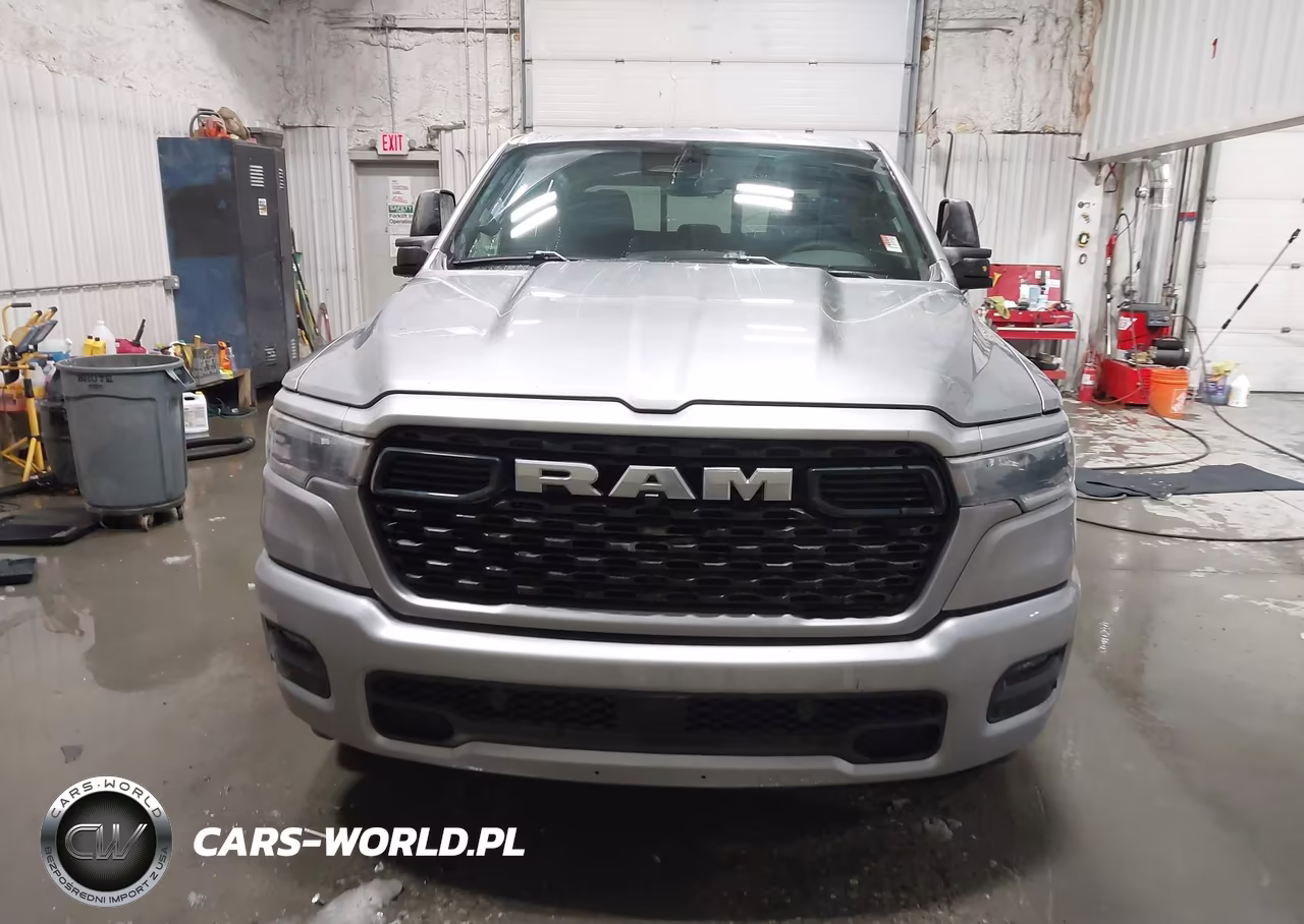 2025 Ram 1500 Big Horn 4X4 5'7 Box VIN:1C6SRFFP2SN690630 - 12