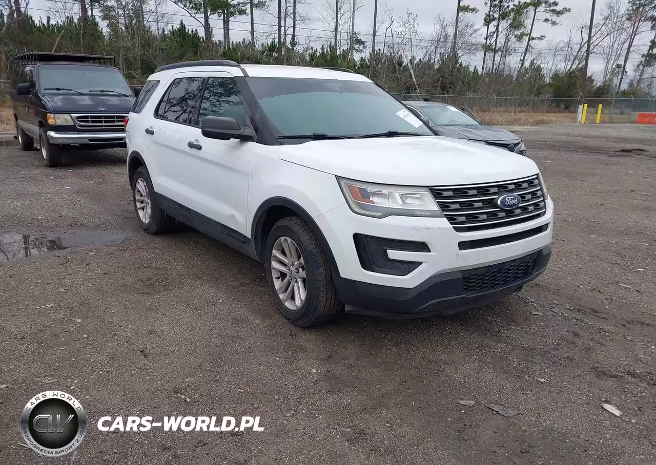 2016 Ford Explorer