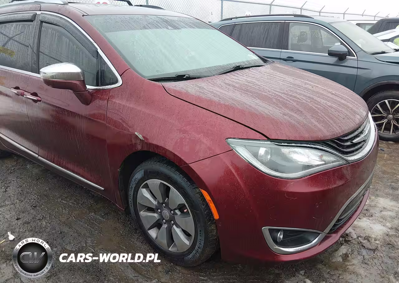 2017 Chrysler Pacifica Hybrid Platinum