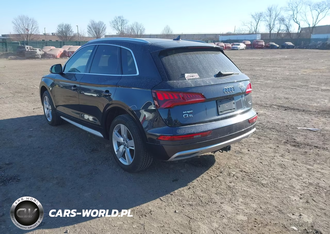 2018 Audi Q5 2.0T Premium-2.0T Tech Premium VIN:WA1BNBFY8J2040331 - 3