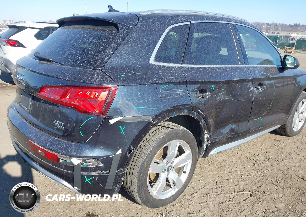 2018 Audi Q5 2.0T Premium-2.0T Tech Premium VIN:WA1BNBFY8J2040331 - 6
