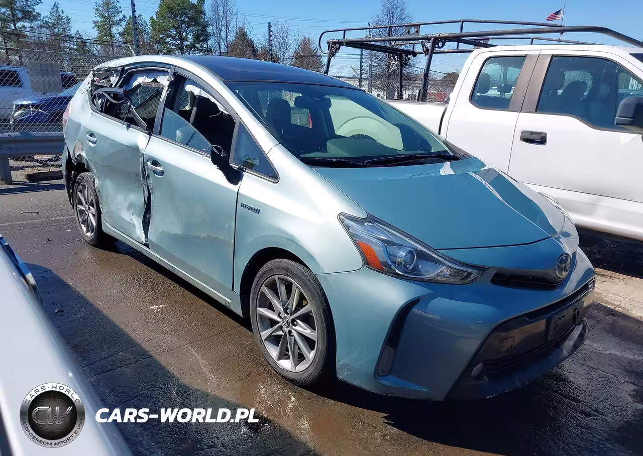 2017 Toyota Prius V Five