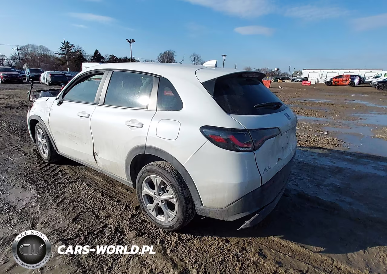 2025 Honda Hr-V Awd Lx VIN:3CZRZ2H37SM781911 - 3