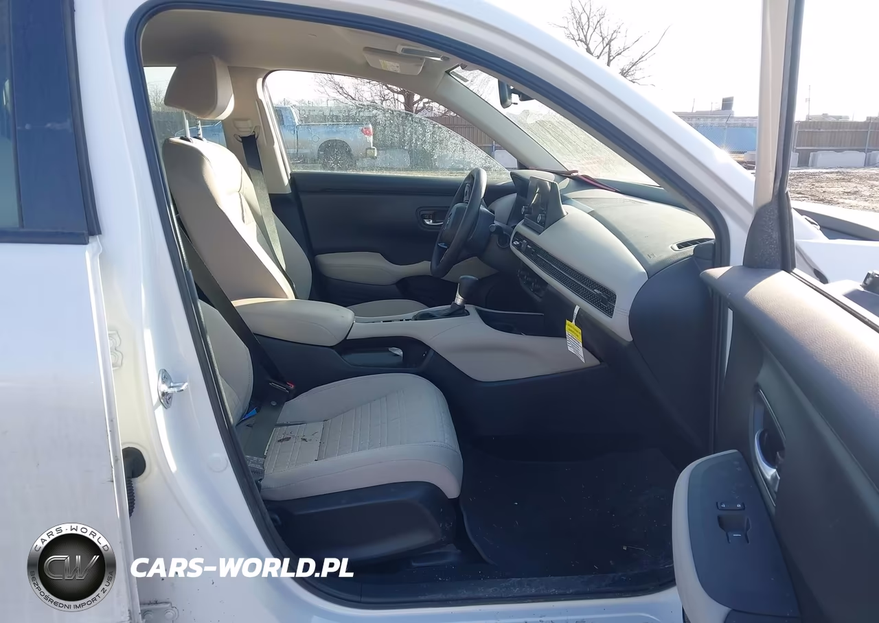 2025 Honda Hr-V Awd Lx VIN:3CZRZ2H37SM781911 - 5