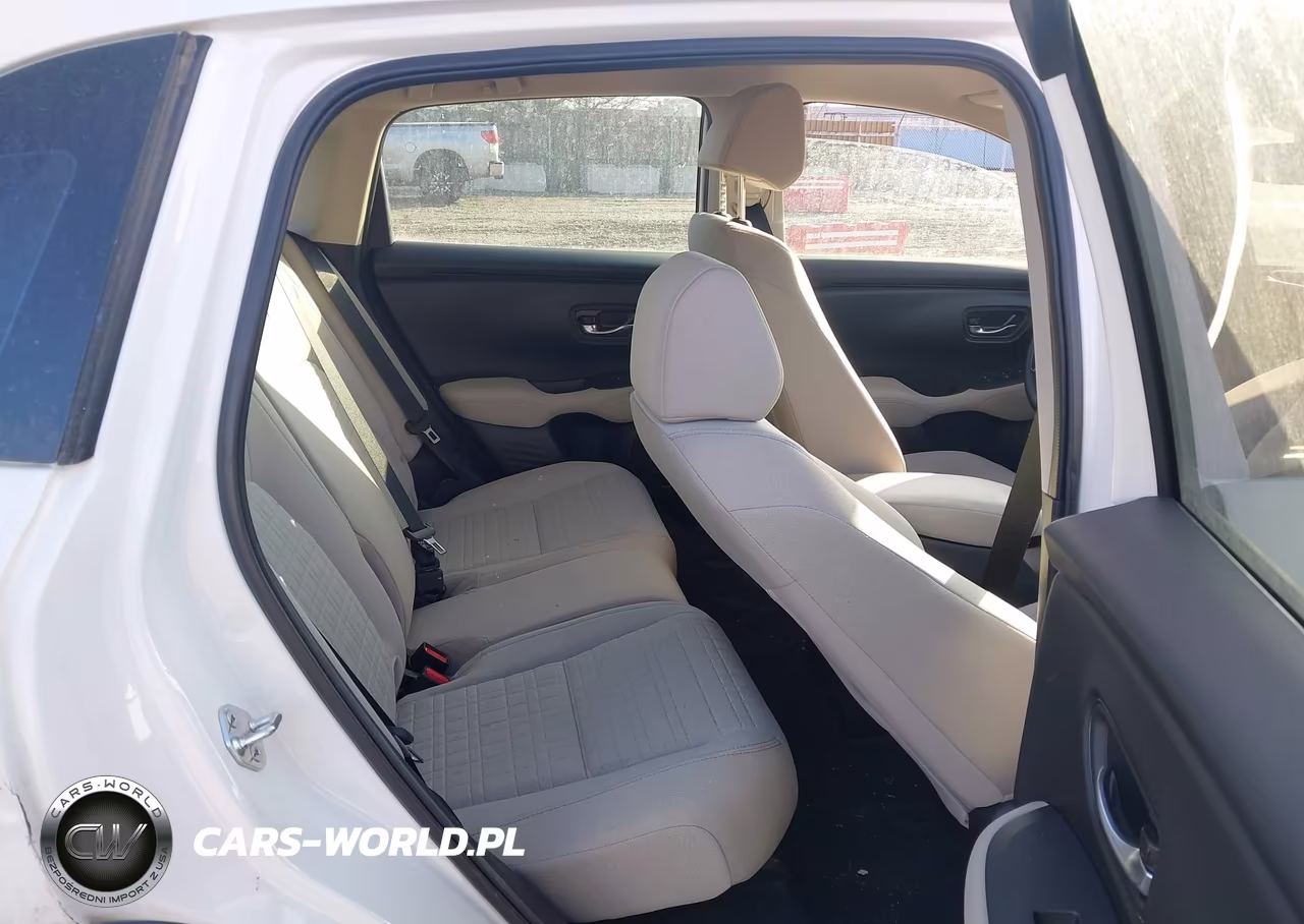 2025 Honda Hr-V Awd Lx VIN:3CZRZ2H37SM781911 - 8