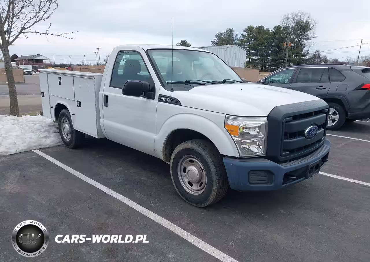 2016 Ford F-250 Xl