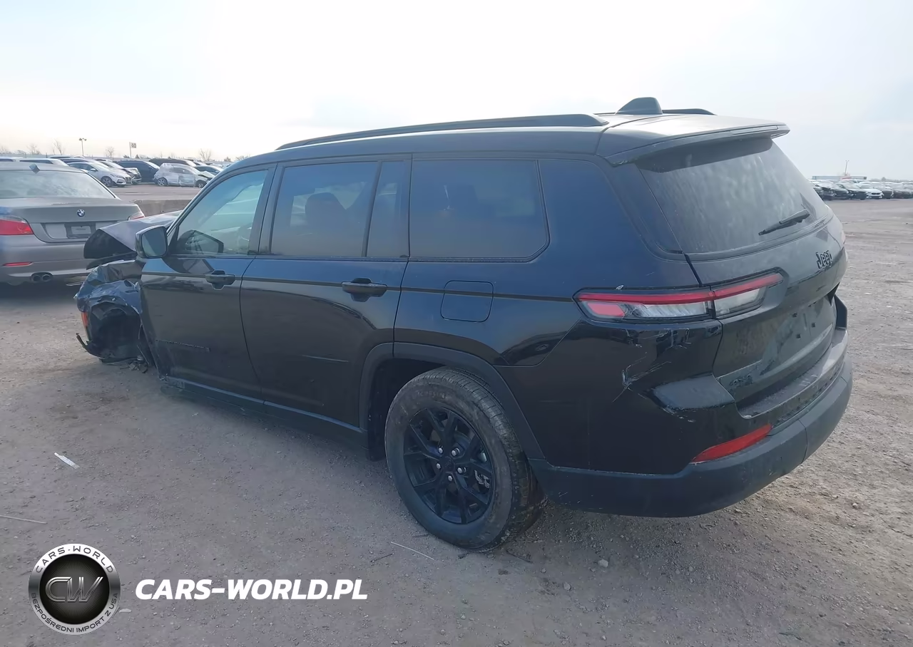 2025 Jeep Grand Cherokee L Altitude X 4X4 VIN:1C4RJKAG7S8670984 - 3