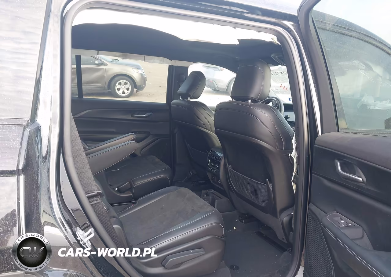 2025 Jeep Grand Cherokee L Altitude X 4X4 VIN:1C4RJKAG7S8670984 - 8