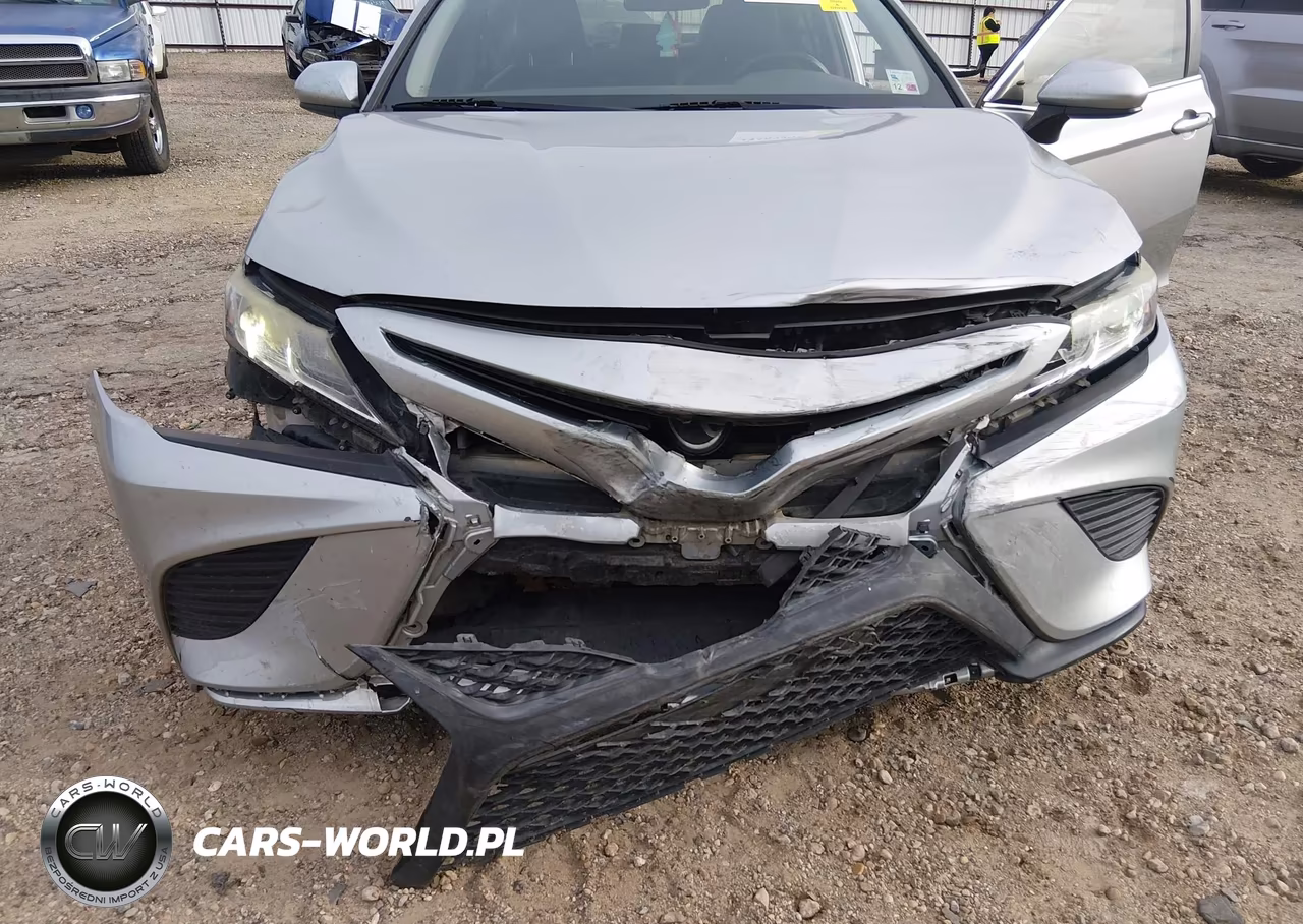 2018 Toyota Camry Se VIN:4T1B11HK1JU590782 - 6
