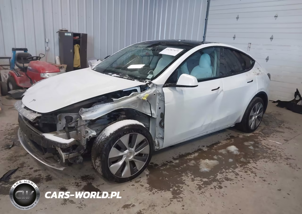 2020 Tesla Model Y Long Range Dual Motor All-Wheel Drive VIN:5YJYGDEE4LF049721 - 2
