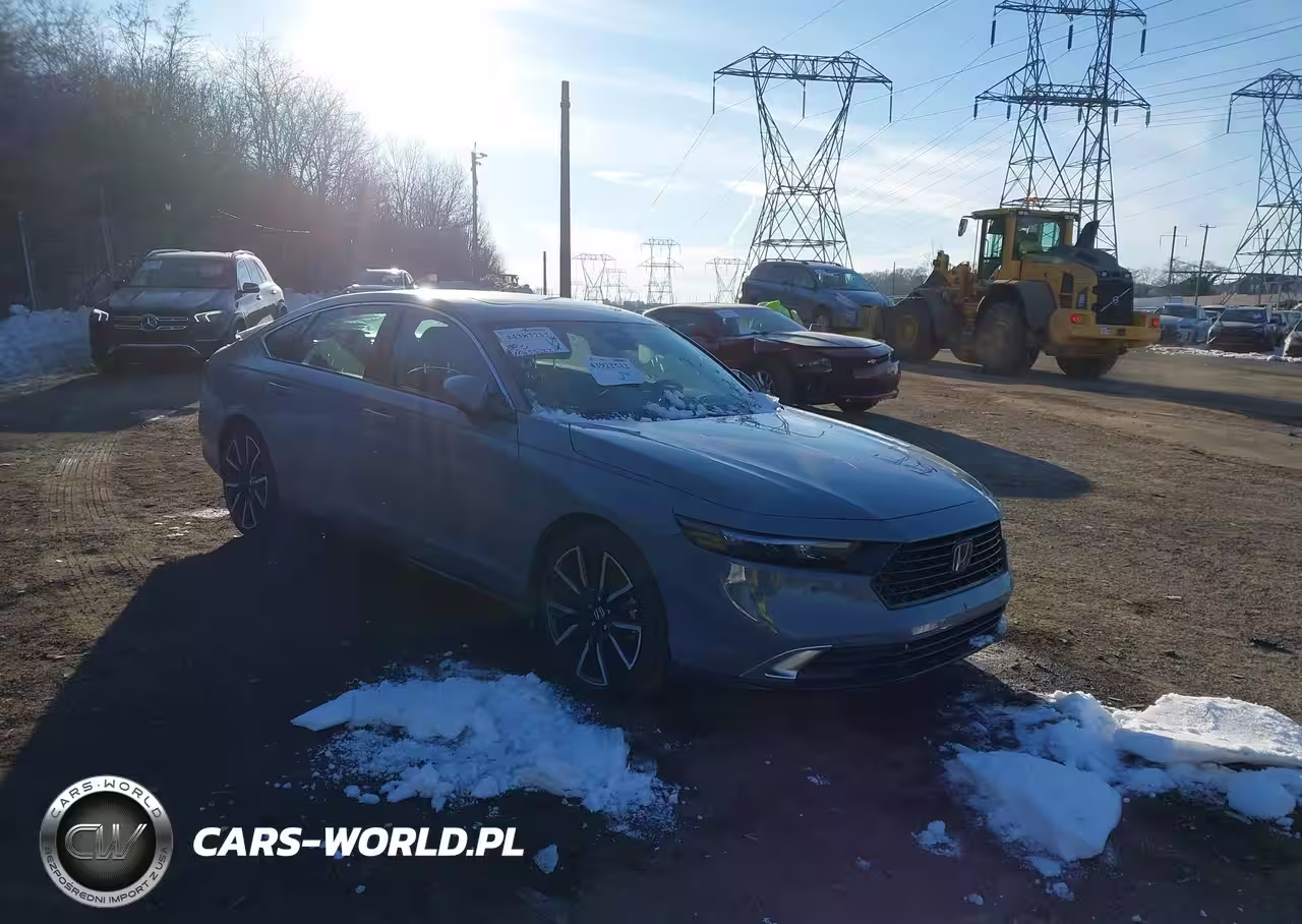 2025 Honda Accord Hybrid Touring