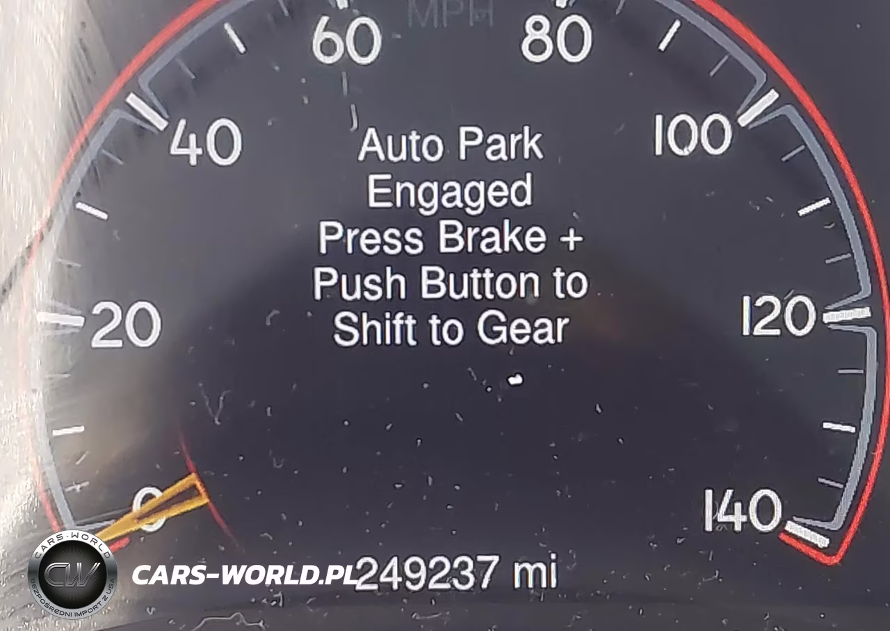 2015 Jeep Grand Cherokee Laredo VIN:1C4RJFAG8FC102107 - 15