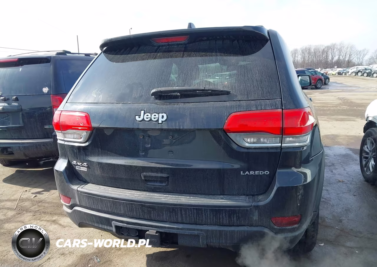 2015 Jeep Grand Cherokee Laredo VIN:1C4RJFAG8FC102107 - 16