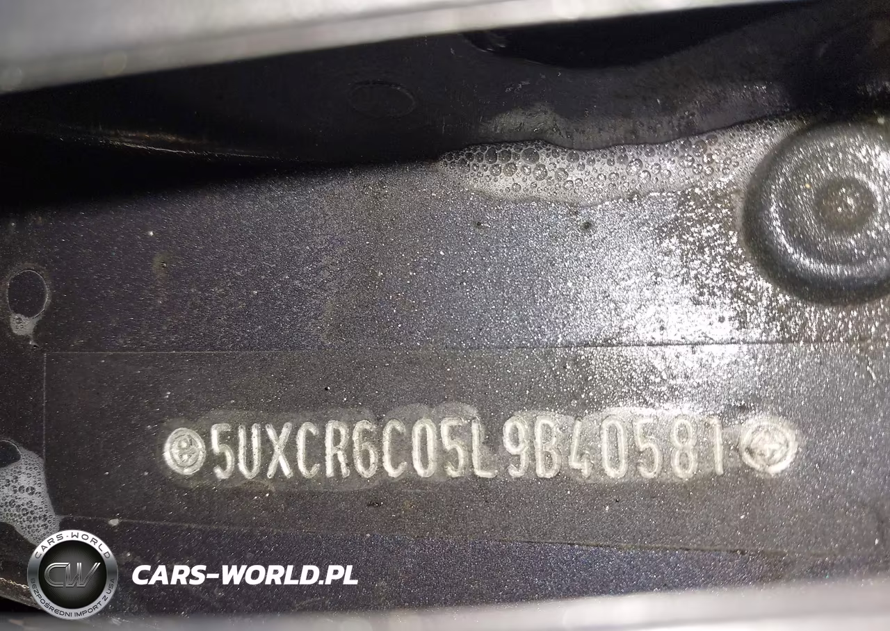 2020 BMW X5 xDrive40I VIN:5UXCR6C05L9B40581 - 17