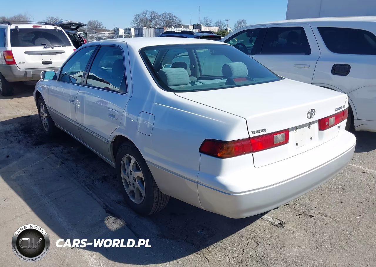 1998 Toyota Camry Ce-Le-Xle VIN:4T1BF28K6WU073296 - 3