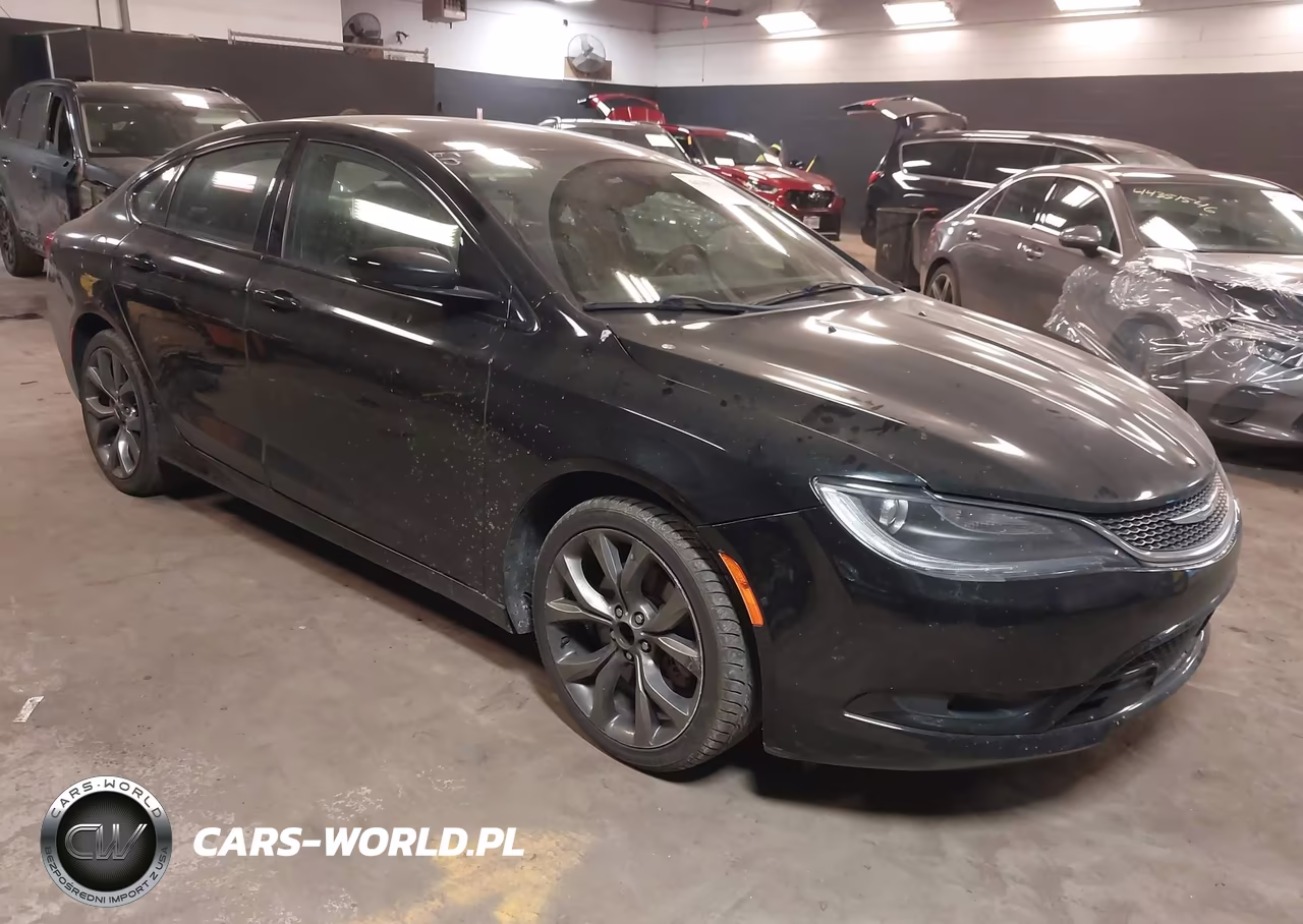 2015 Chrysler 200 S