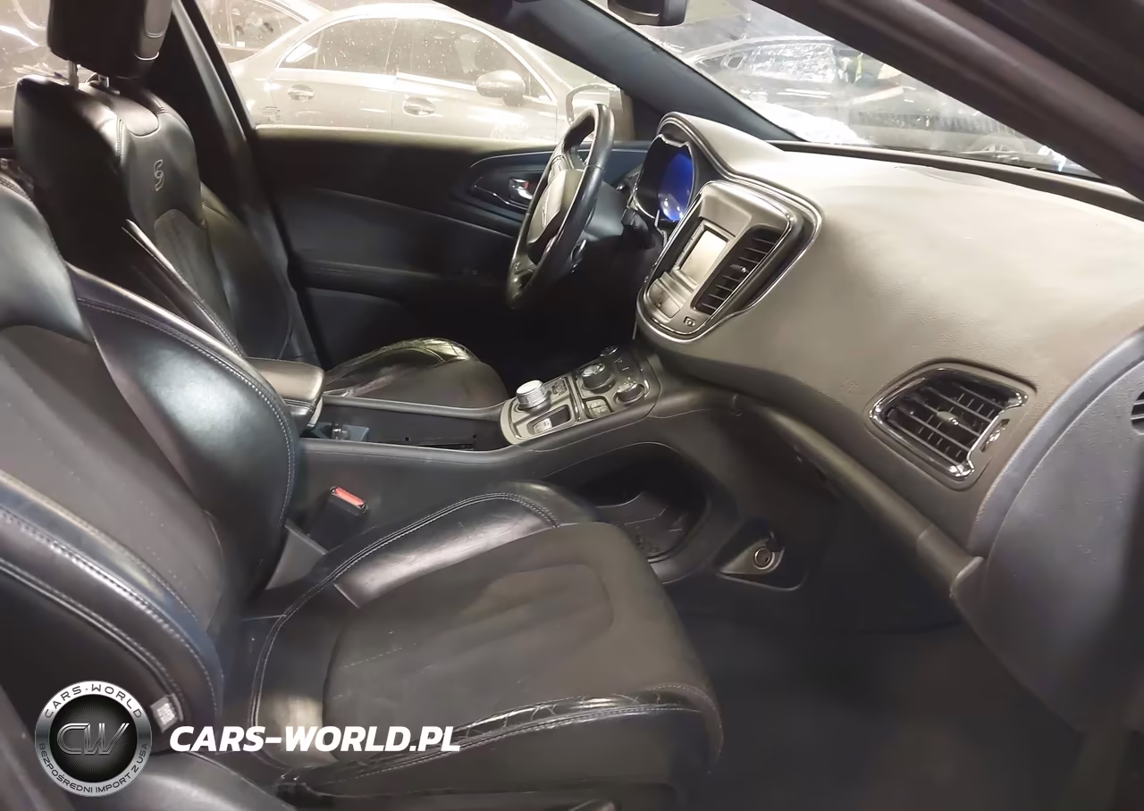 2015 Chrysler 200 S VIN:1C3CCCBB0FN614406 - 5