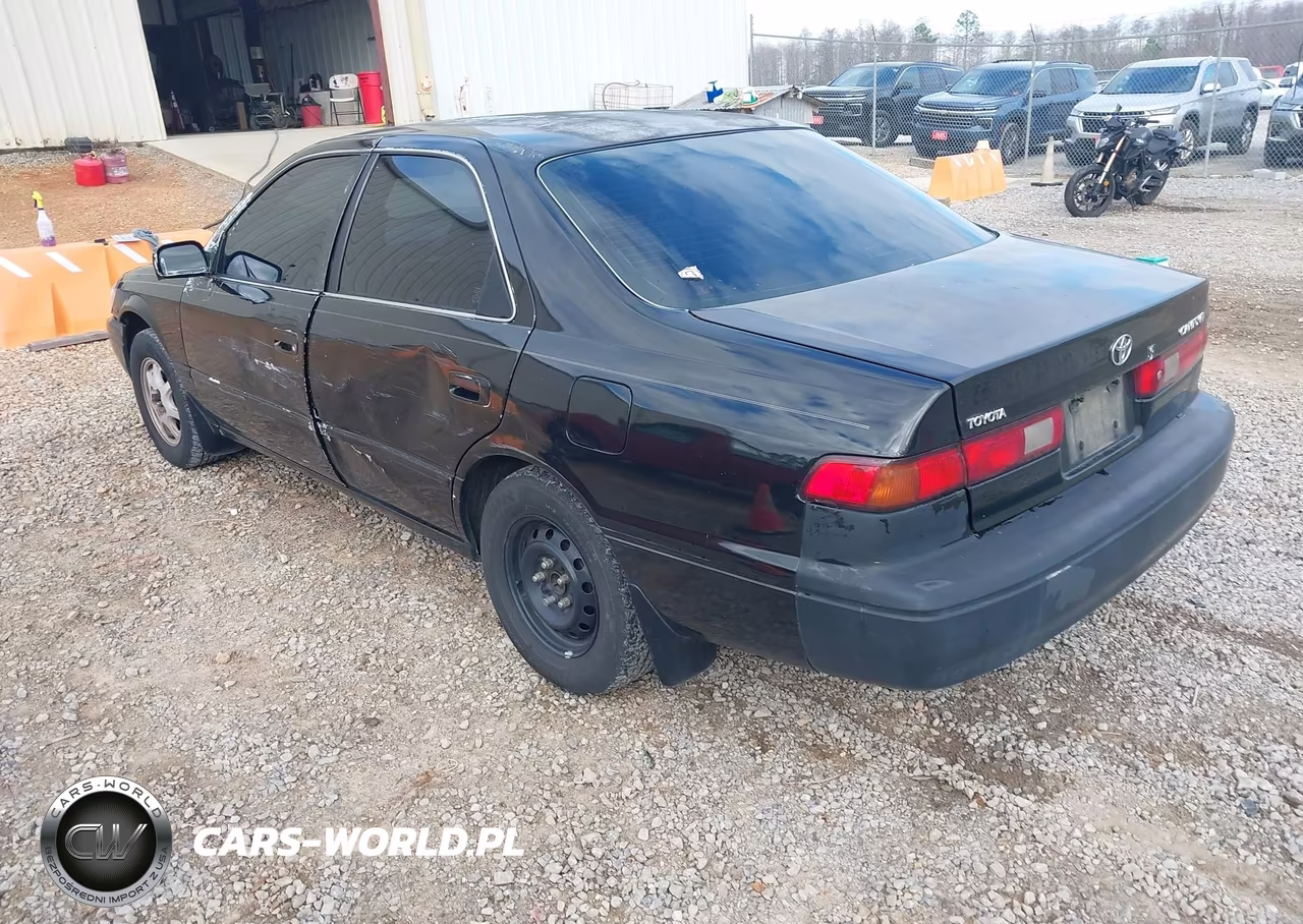 1999 Toyota Camry Ce VIN:4T1BG22KXXU447710 - 3