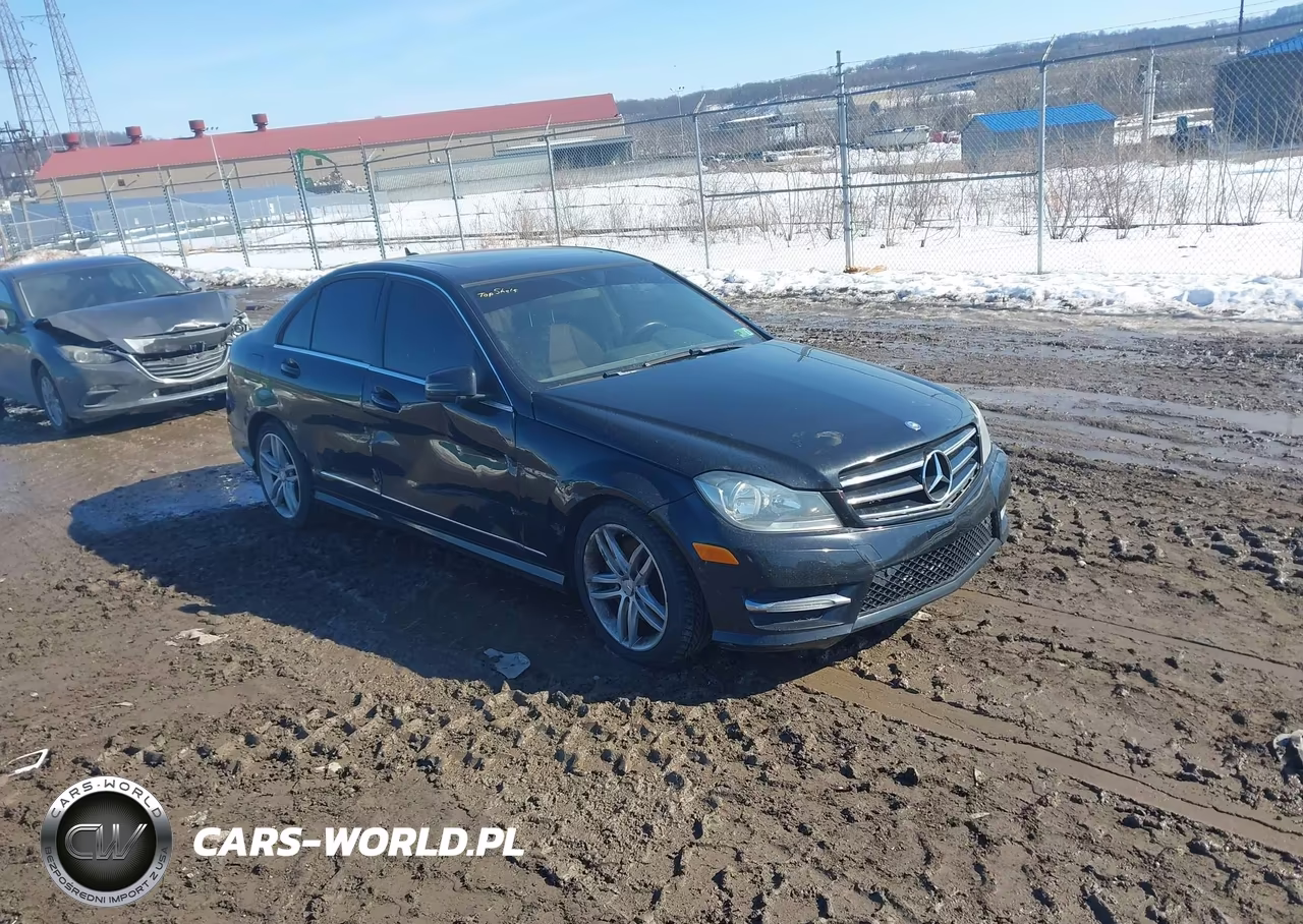 2014 Mercedes-Benz C 300 Sport 4Matic
