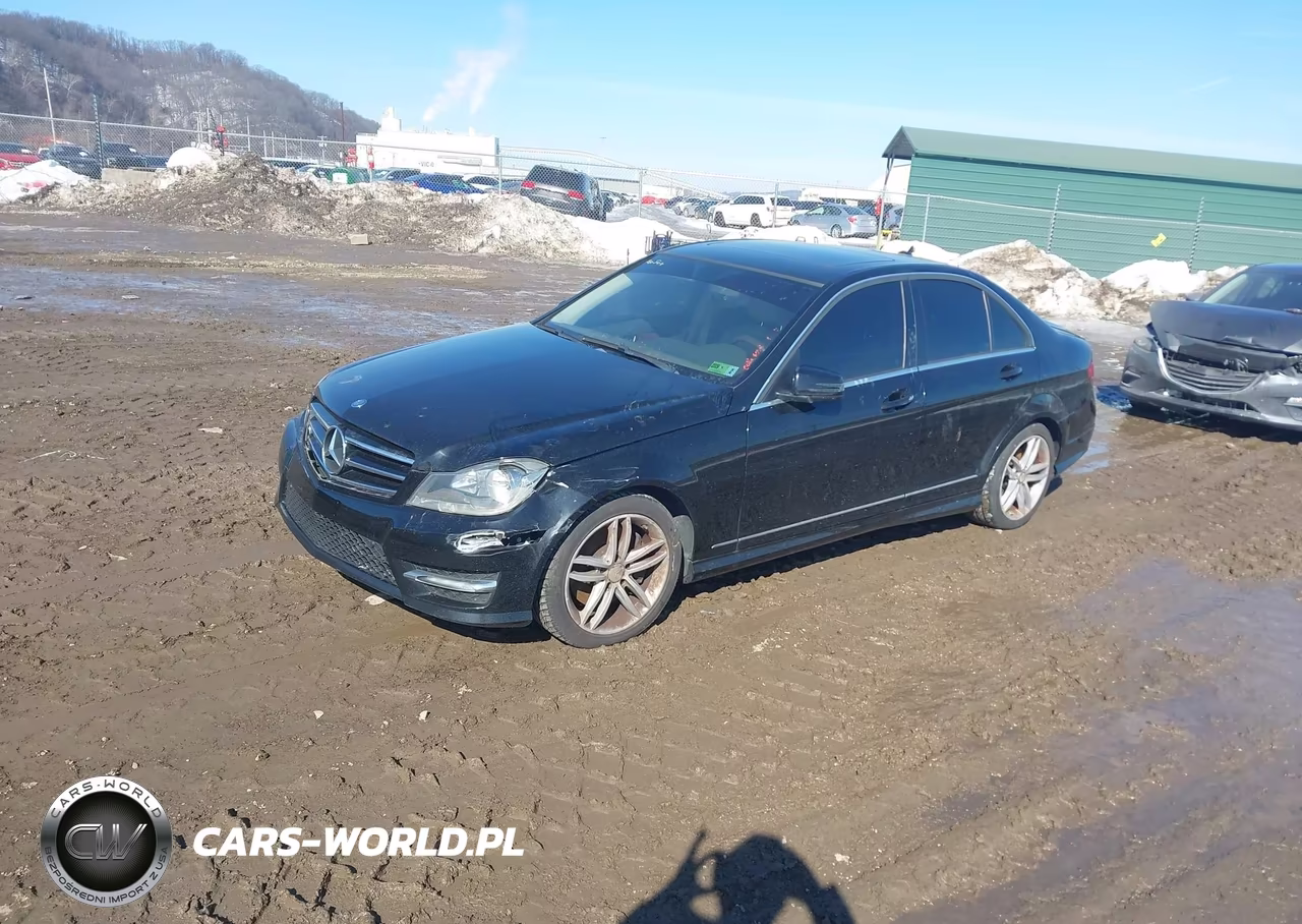 2014 Mercedes-Benz C 300 Sport 4Matic VIN:WDDGF8AB0EA943511 - 2