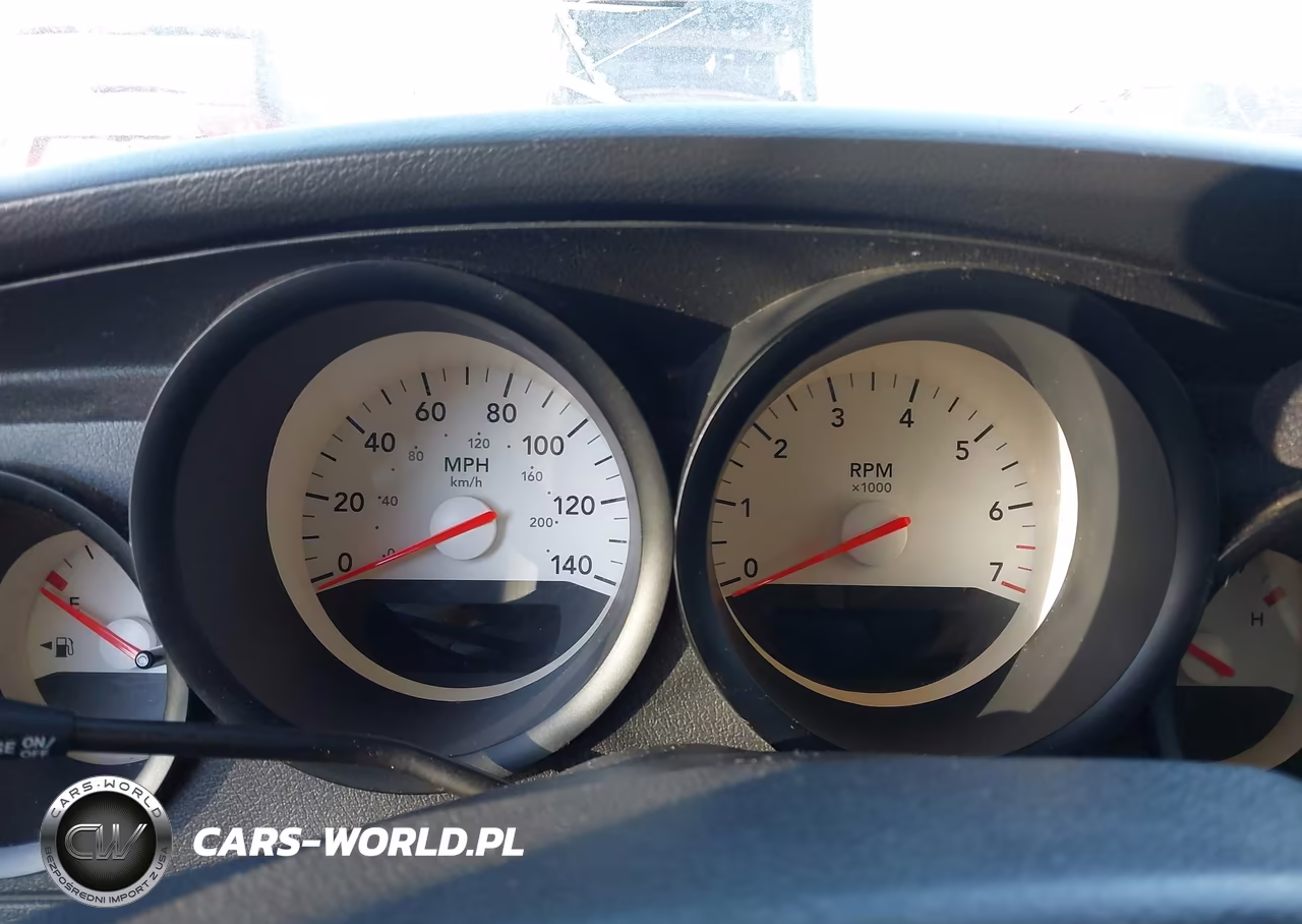 2007 Dodge Charger VIN:2B3KA43R37H736915 - 7