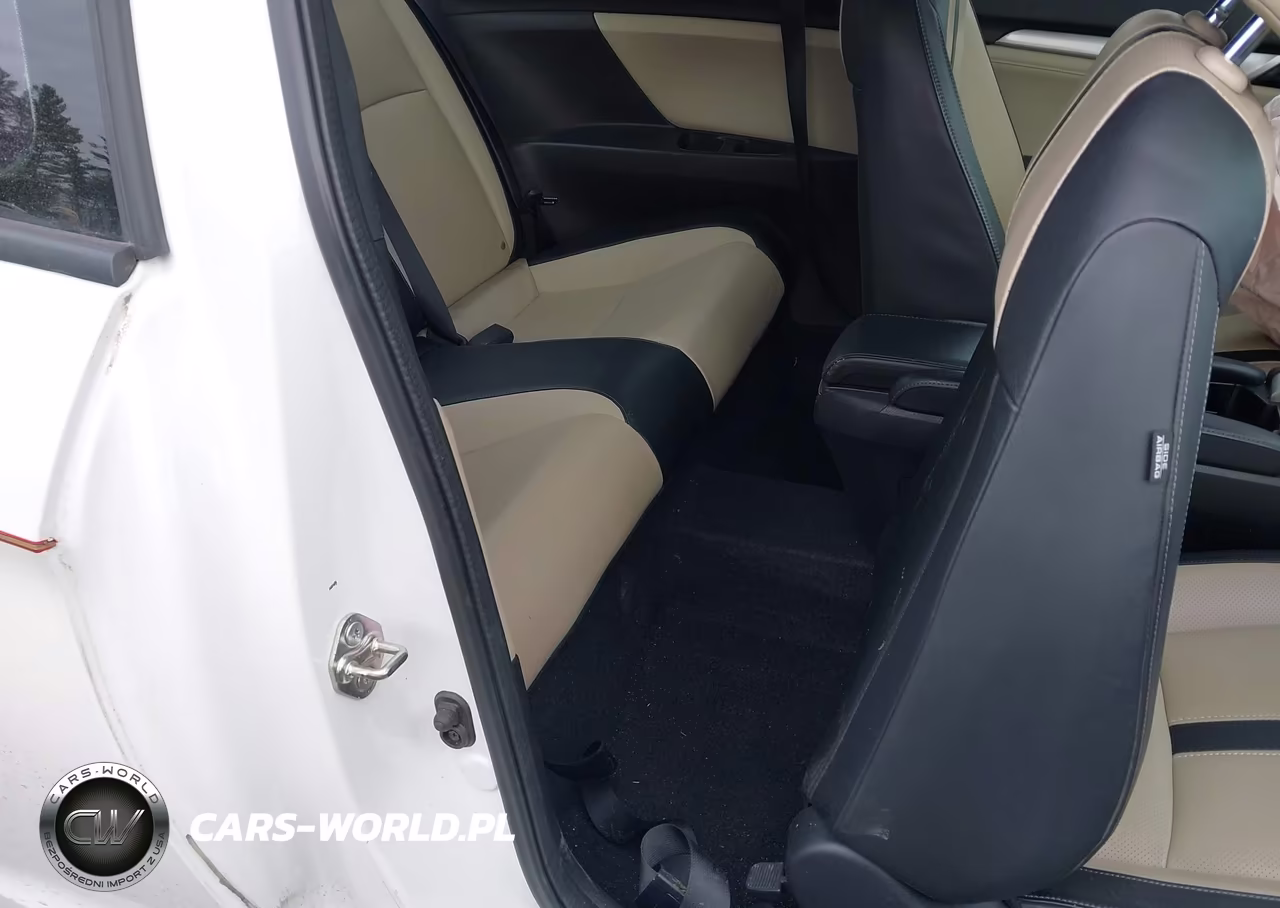 2017 Honda Civic Touring VIN:2HGFC3B90HH352860 - 8