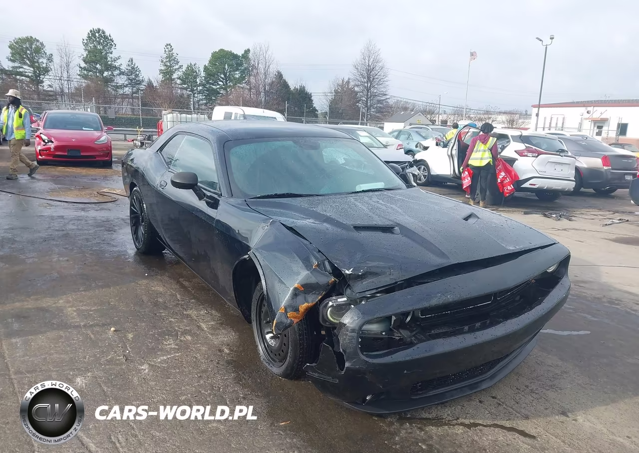 2016 Dodge Challenger Sxt