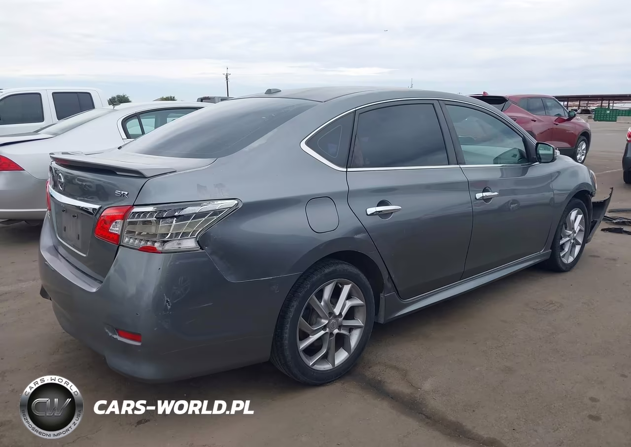 2015 Nissan Sentra Sr VIN:3N1AB7AP2FY221457 - 4