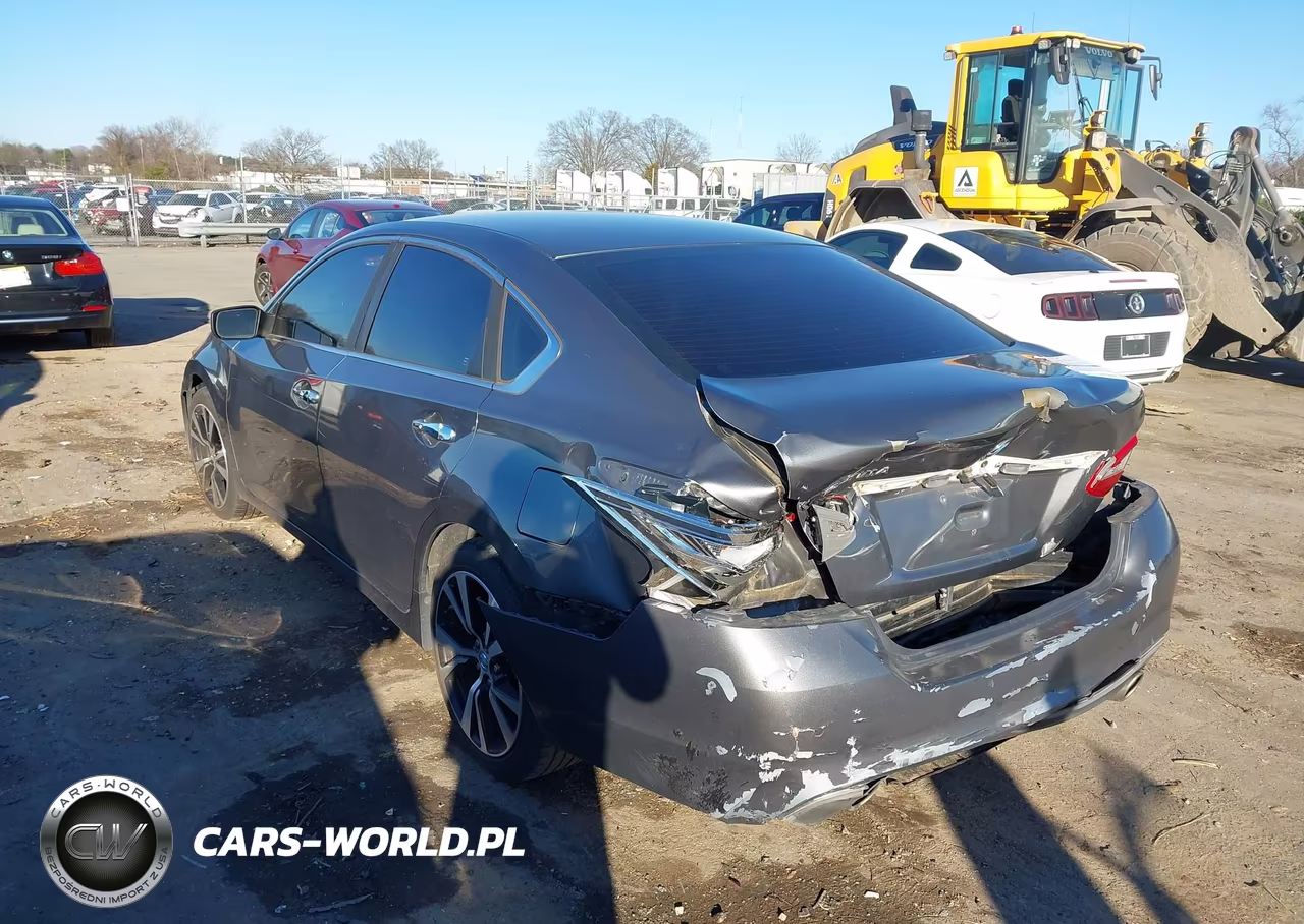 2017 Nissan Altima 2.5 S VIN:1N4AL3AP5HN351774 - 3