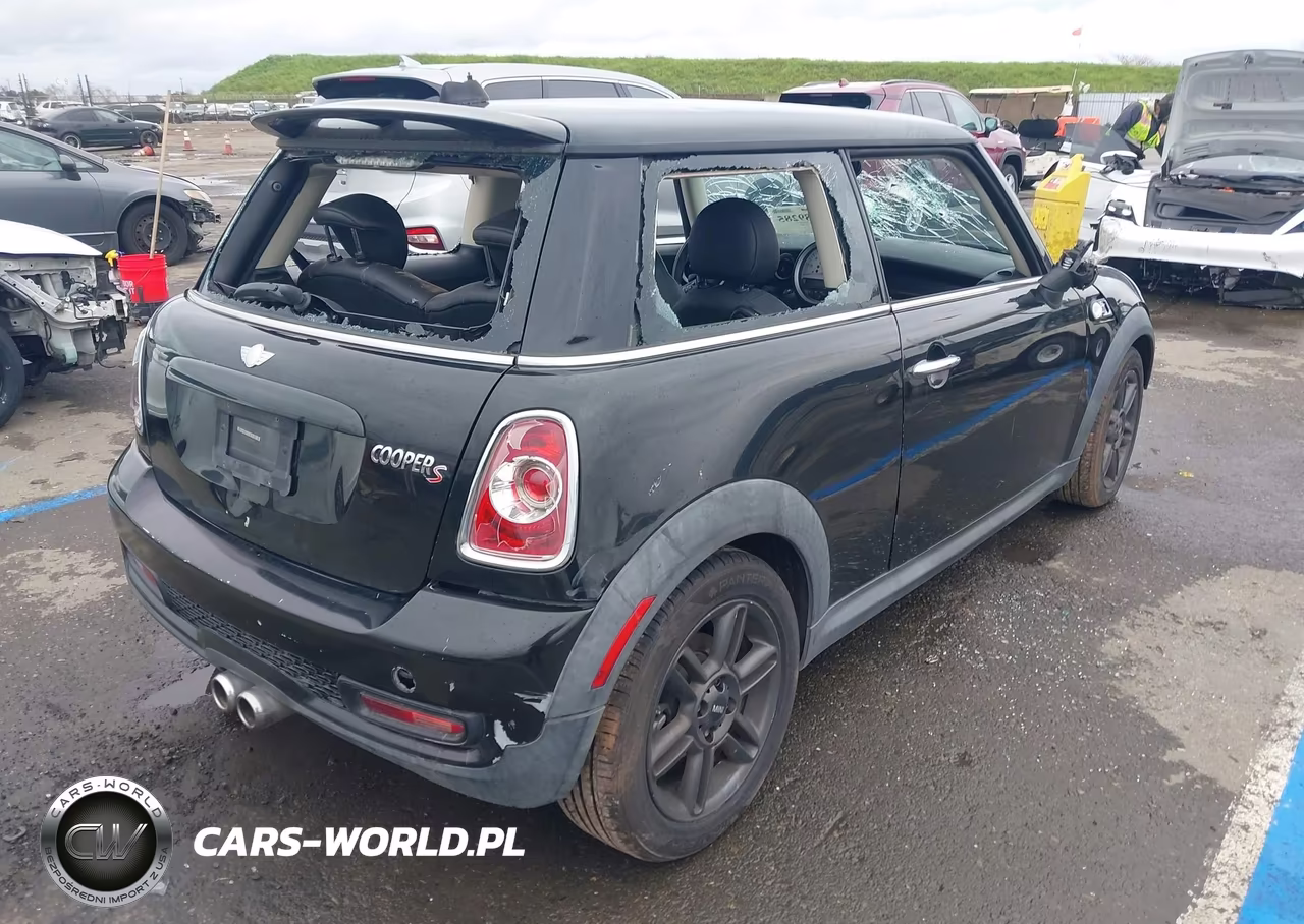 2011 Mini Cooper S VIN:WMWSV3C55BTY14887 - 4