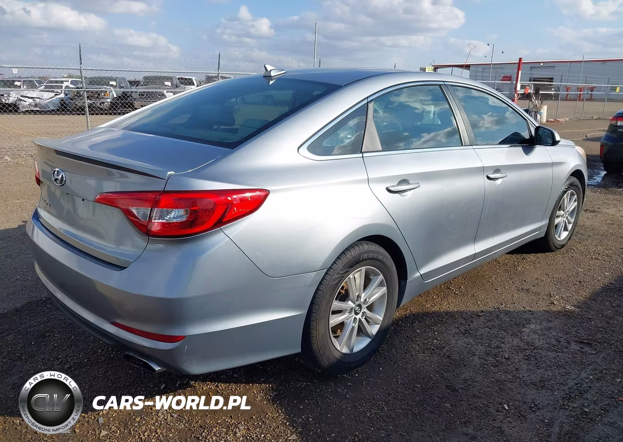 2016 Hyundai Sonata Se VIN:5NPE24AF3GH350262 - 4