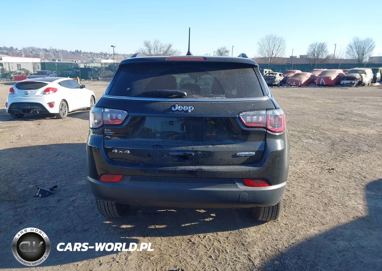2022 Jeep Compass Latitude 4X4 VIN:3C4NJDBB9NT121628 - 16