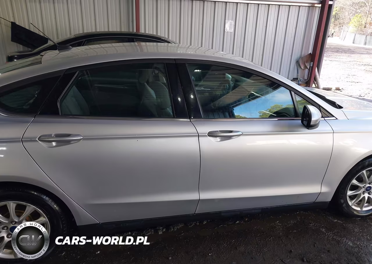 2016 Ford Fusion S VIN:3FA6P0G7XGR147466 - 14