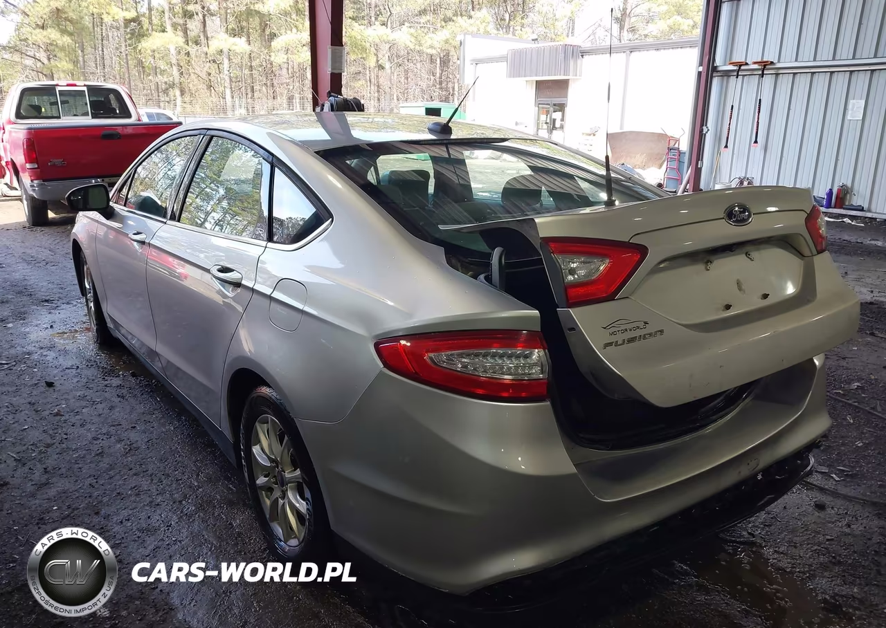 2016 Ford Fusion S VIN:3FA6P0G7XGR147466 - 3
