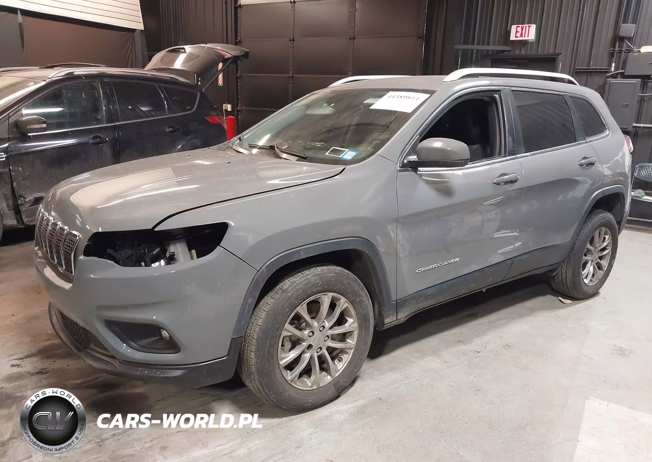 2021 Jeep Cherokee Latitude Lux 4X4 VIN:1C4PJMMX0MD209876 - 2