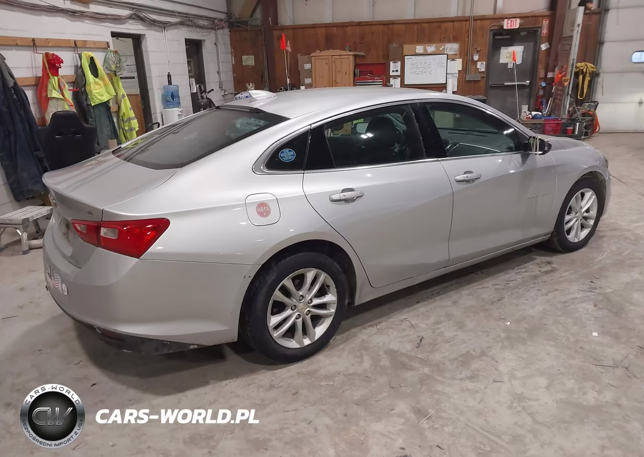 2016 Chevrolet Malibu 1Lt VIN:1G1ZE5ST9GF359473 - 4