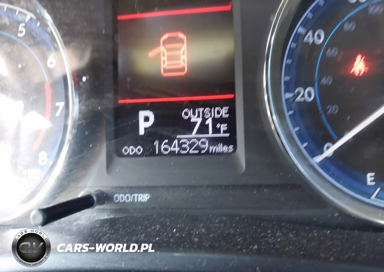 2019 Toyota Corolla Le VIN:5YFBURHE2KP918147 - 7