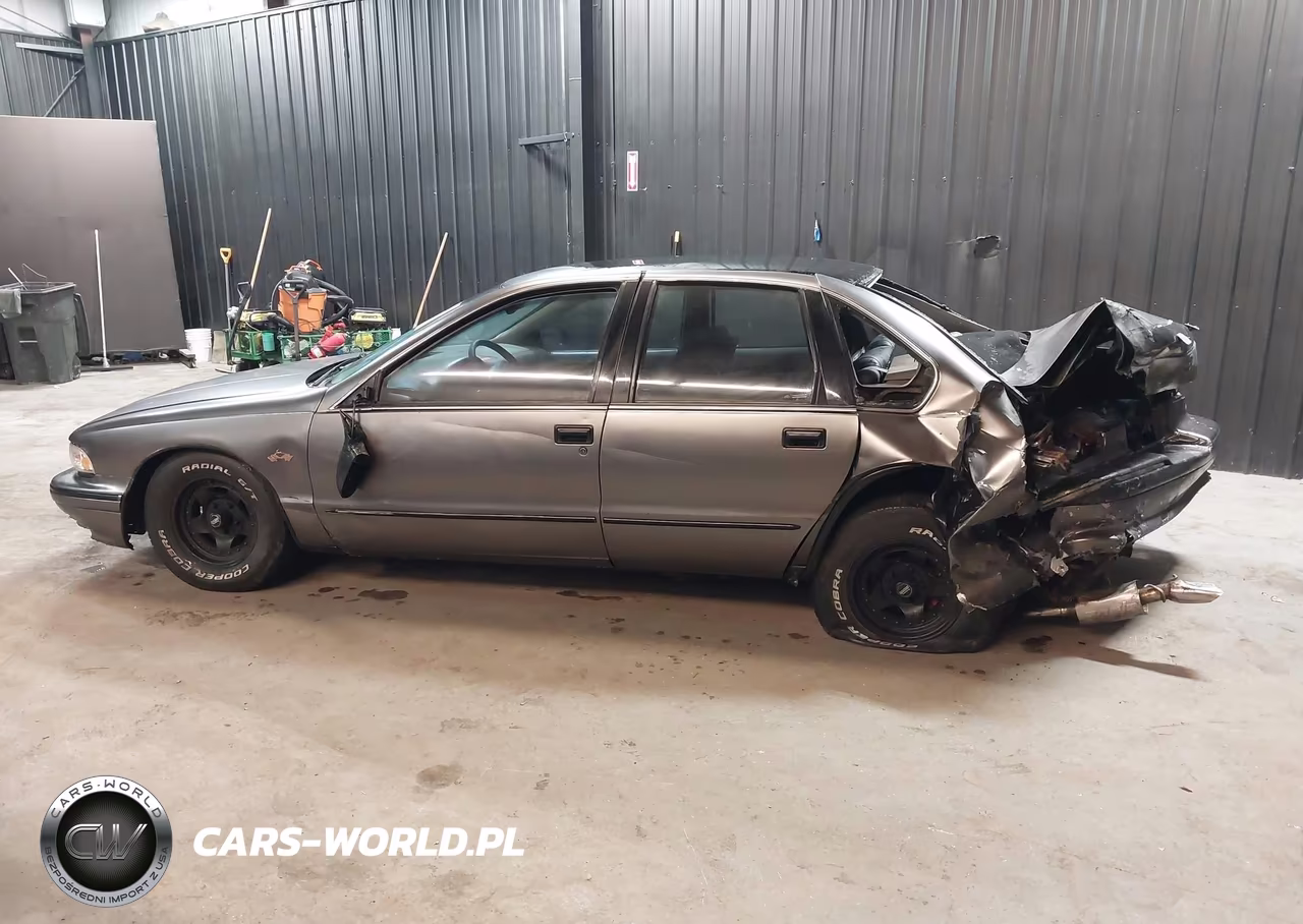 1996 Chevrolet Caprice - Impala Classic Ss VIN:1G1BL52P0TR171847 - 14