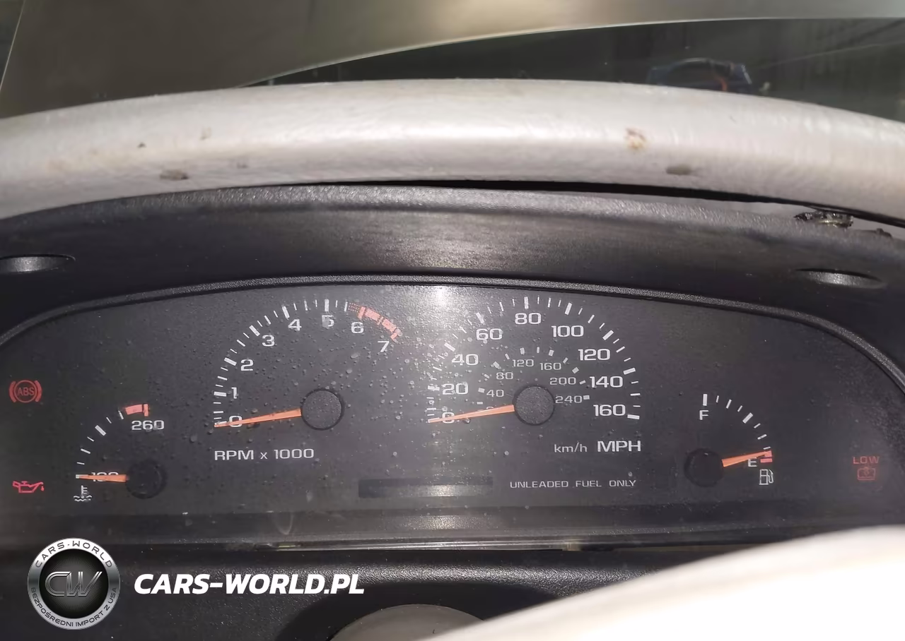 1996 Chevrolet Caprice - Impala Classic Ss VIN:1G1BL52P0TR171847 - 7