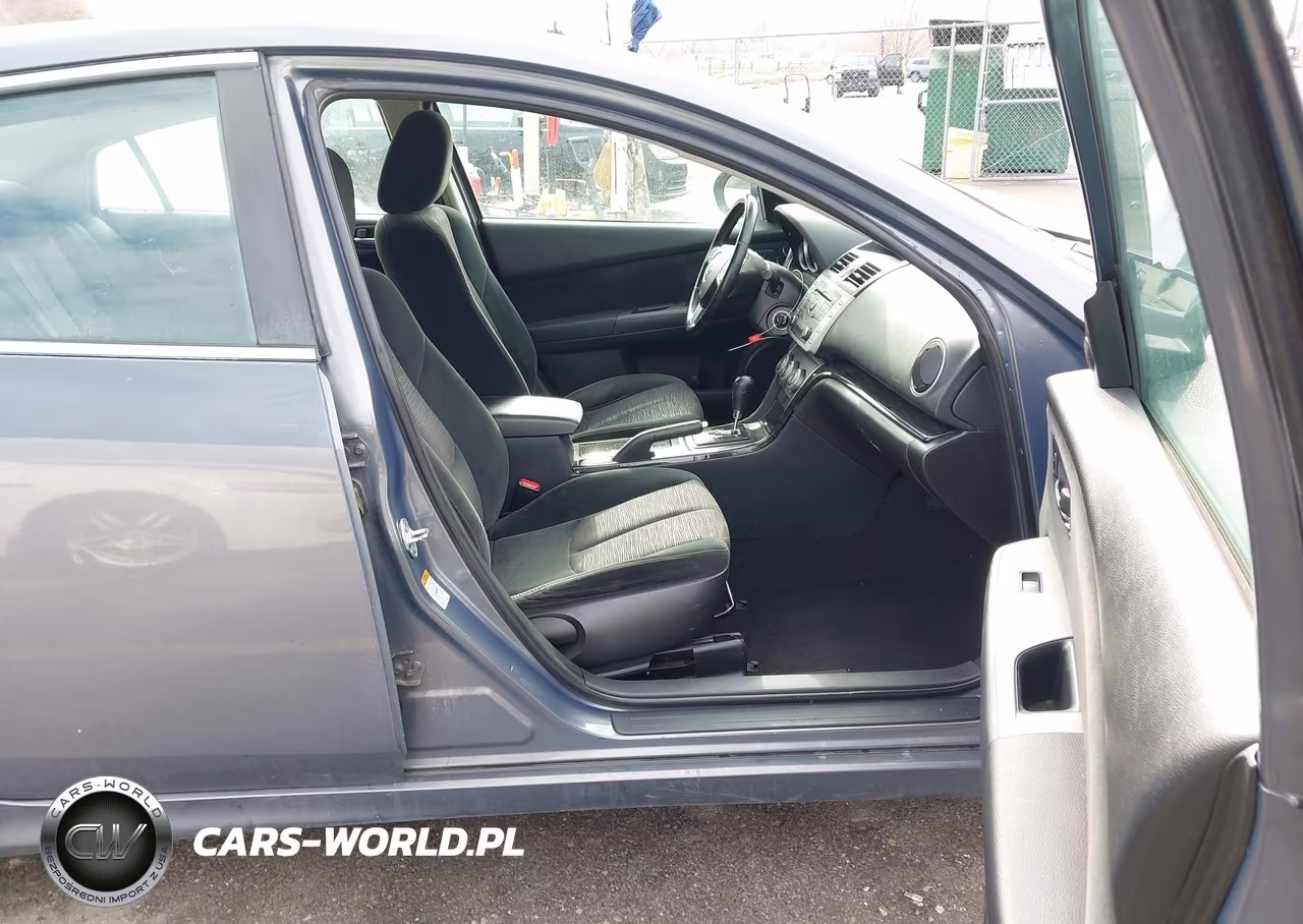 2010 Mazda Mazda6 I Touring VIN:1YVHZ8CH9A5M16894 - 5