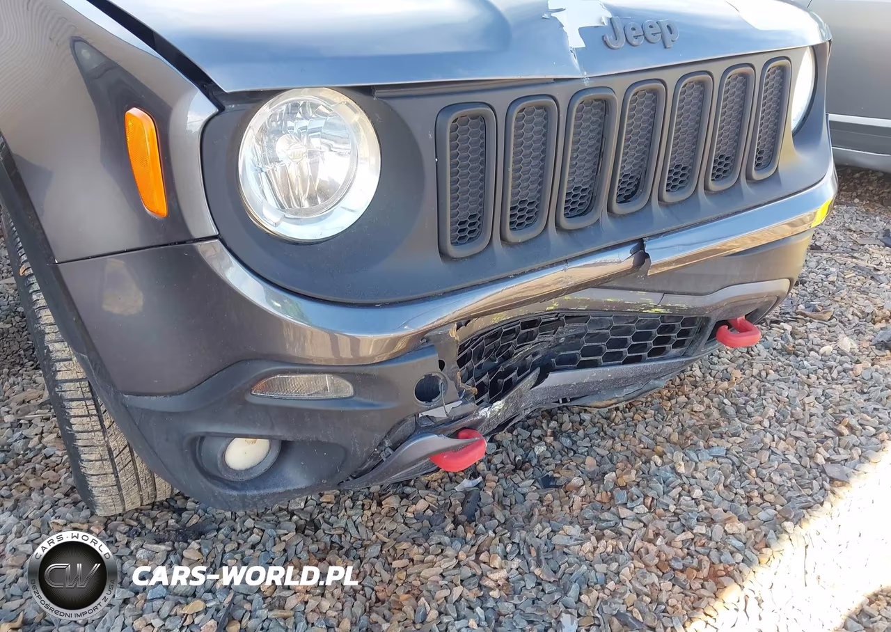 2017 Jeep Renegade Trailhawk 4X4 VIN:ZACCJBCB3HPE54221 - 6